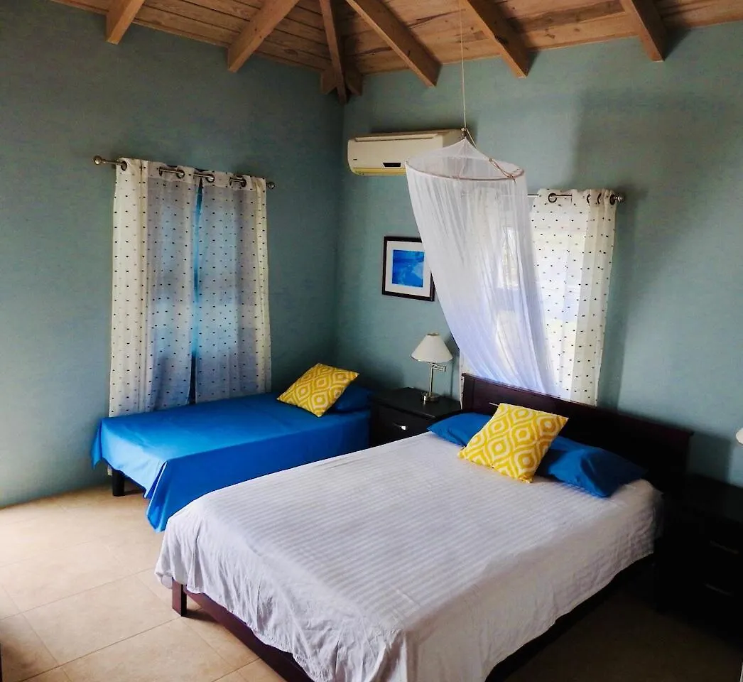 Summer Breeze - Tropical Garden And Private Pool Jolly Harbour